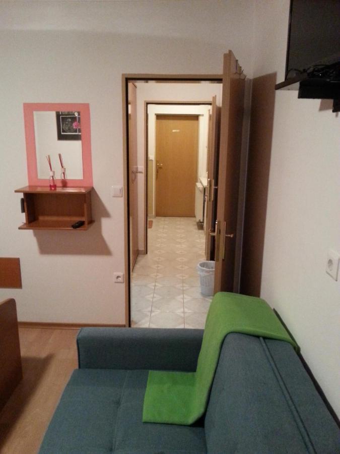 Apartmaji In Sobe Kocjancic Podcetrtek Exterior photo